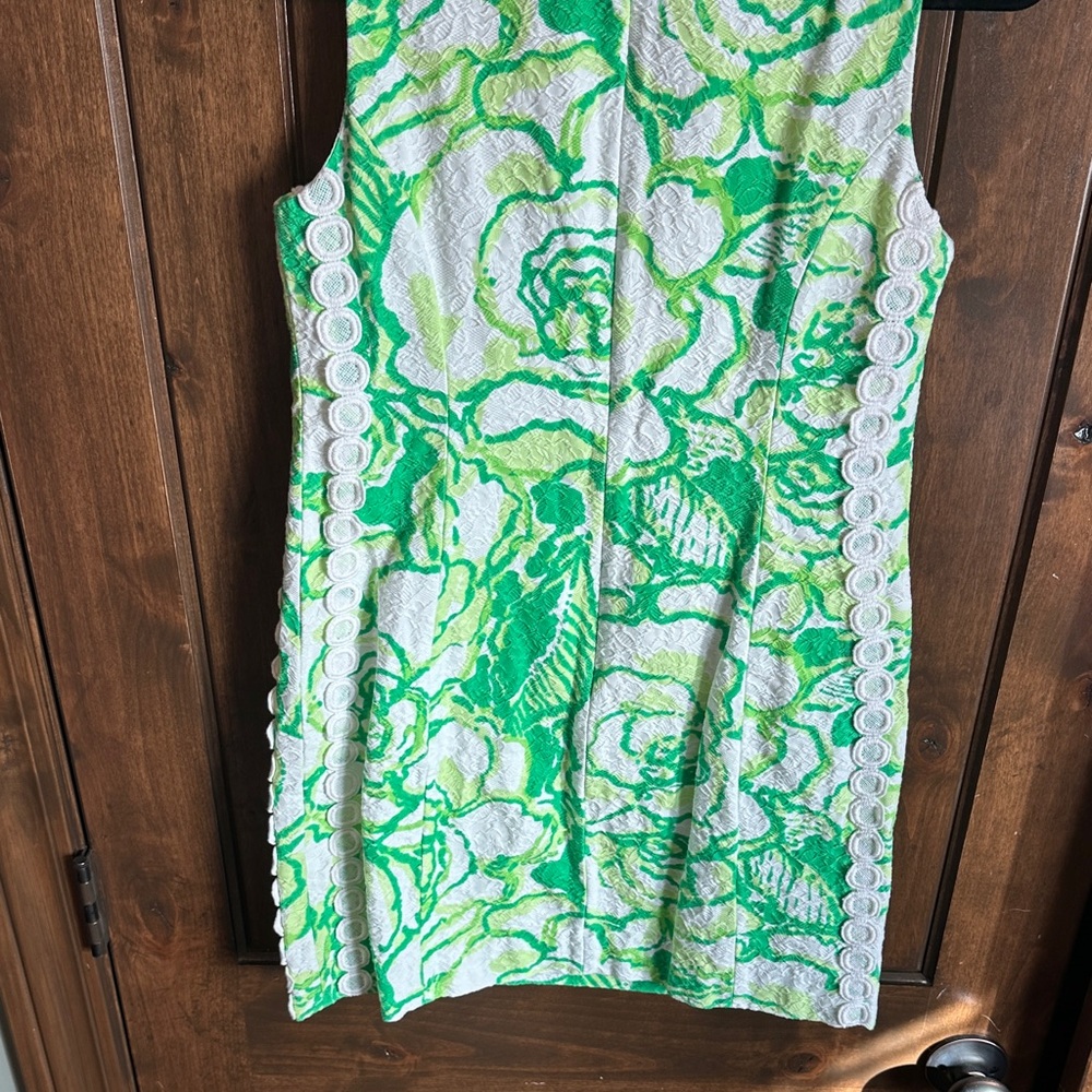 Lilly Pulitzer White & Green Floral Sheath Dress - Picture 6 of 7